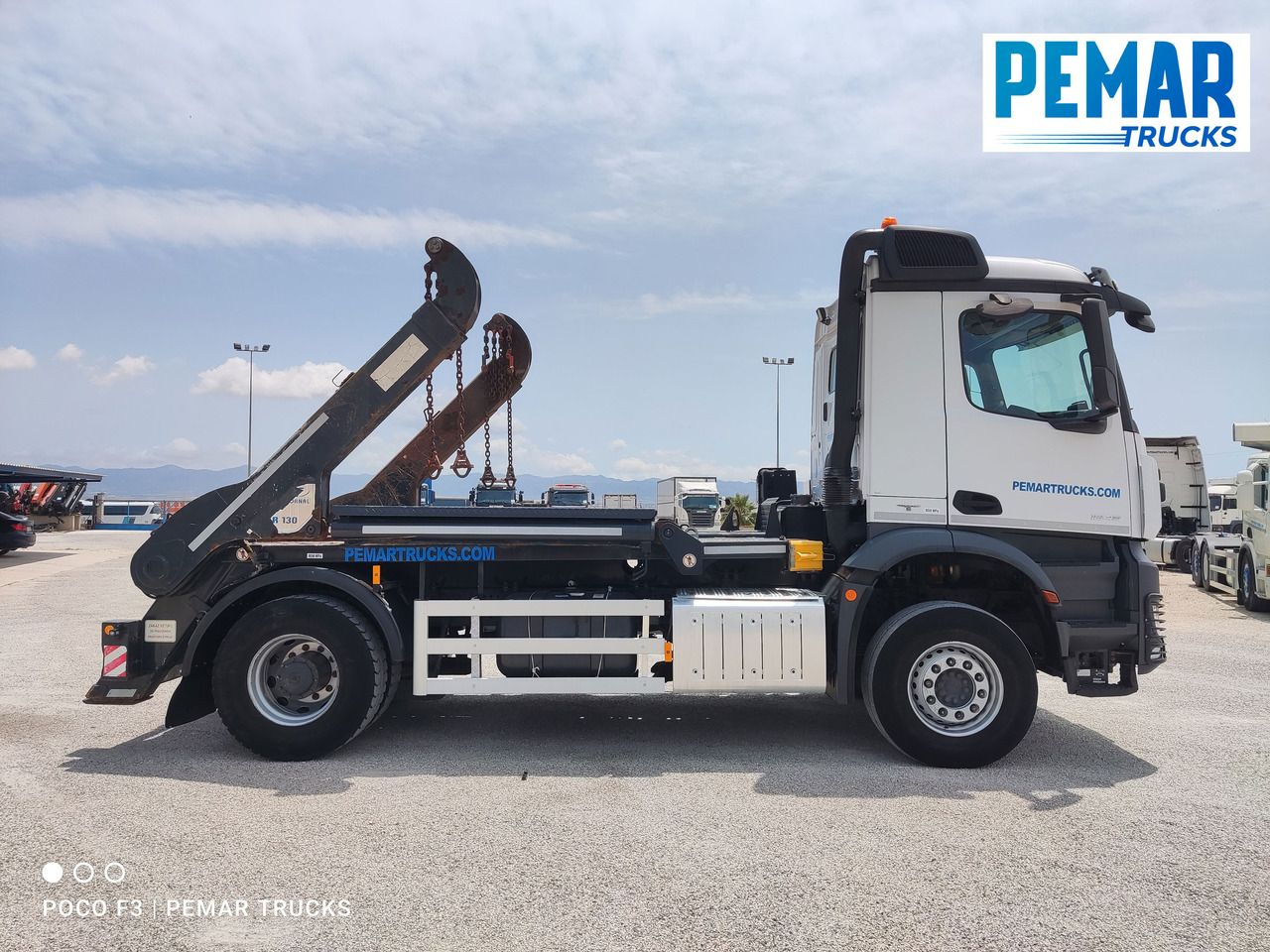 MERCEDES-BENZ AROCS 1845 PORTACONTENEDOR CADENA - Būvgružu konteineru vedējs: foto 5 MERCEDES-BENZ AROCS 1845 PORTACONTENEDOR CADENA - Būvgružu konteineru vedējs: foto 5