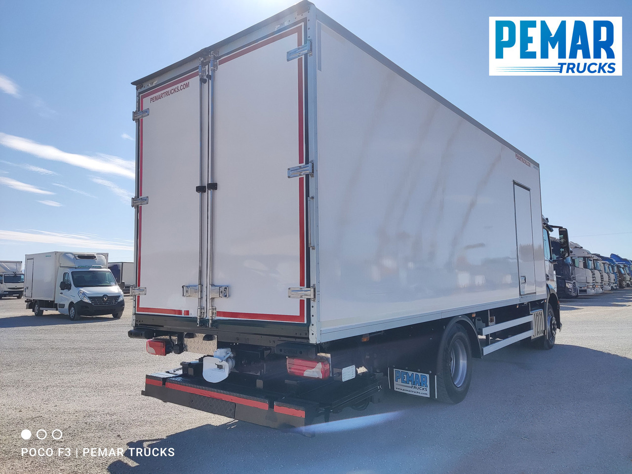 MERCEDES-BENZ MERCEDES BENZ ANTOS 1833 FRIGORIFICO 18T - Kravas automašīna refrižerators: foto 5 MERCEDES-BENZ MERCEDES BENZ ANTOS 1833 FRIGORIFICO 18T - Kravas automašīna refrižerators: foto 5