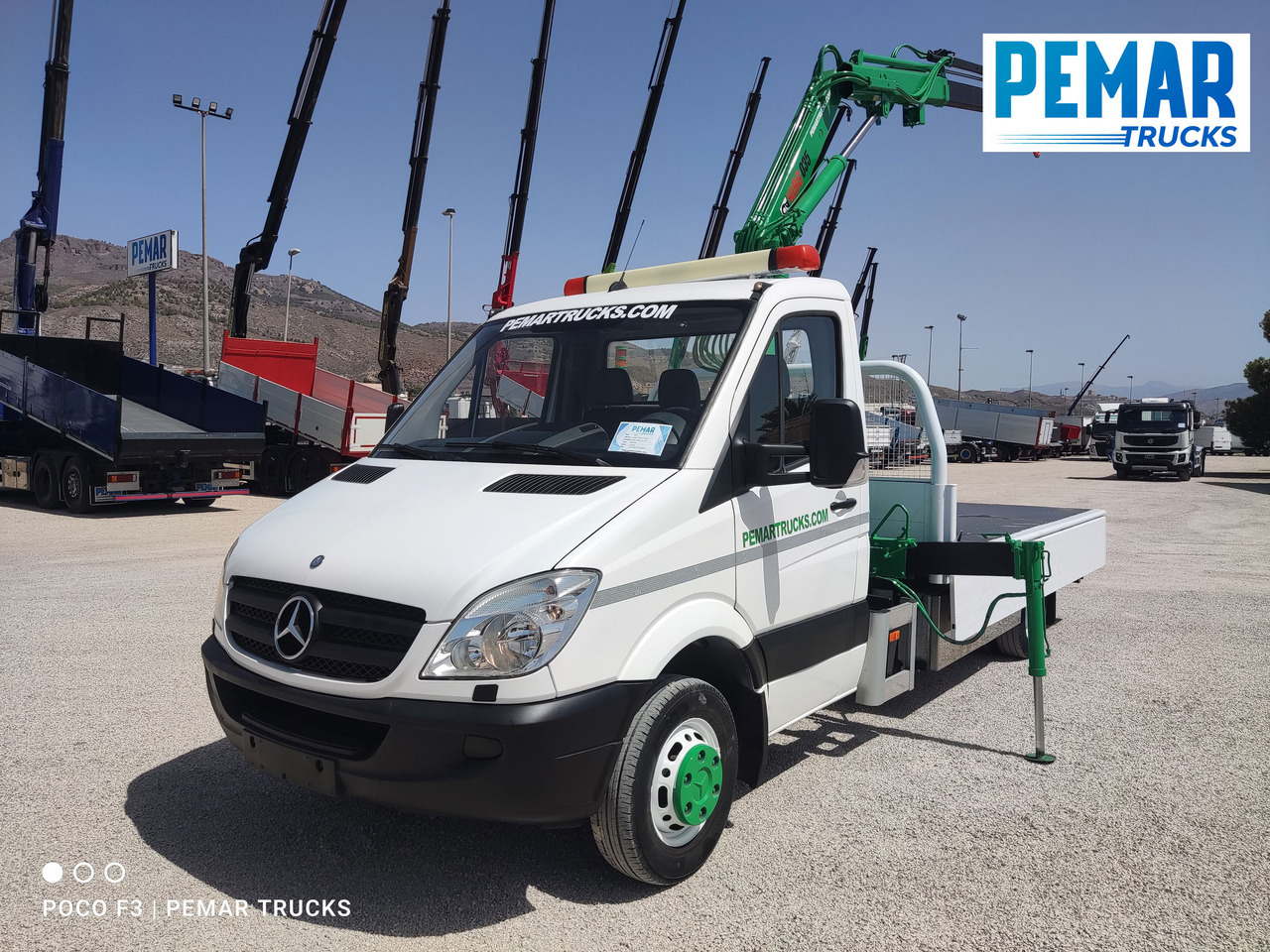 MERCEDES-BENZ SPRINTER 515 CDI GRUA CAJA FIJA 150 CV - Bortu kravas automašīna/ Platforma, Kravas auto ar manipulatoru: foto 1 MERCEDES-BENZ SPRINTER 515 CDI GRUA CAJA FIJA 150 CV - Bortu kravas automašīna/ Platforma, Kravas auto ar manipulatoru: foto 1