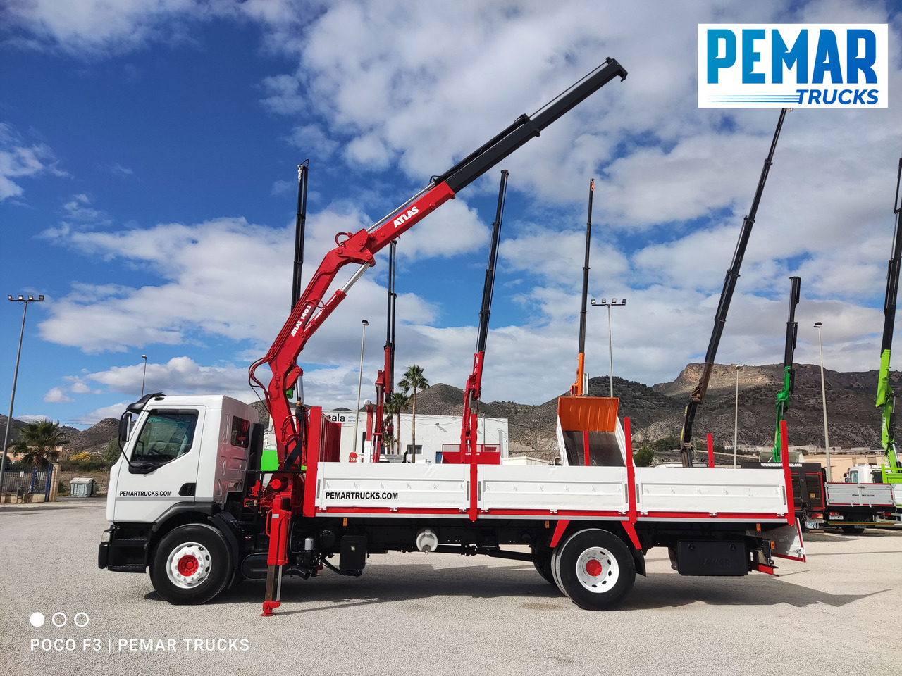 Kravas auto ar manipulatoru RENAULT PREMIUM 270 DCI GRUA CAJA FIJA: foto 19 Kravas auto ar manipulatoru RENAULT PREMIUM 270 DCI GRUA CAJA FIJA: foto 19