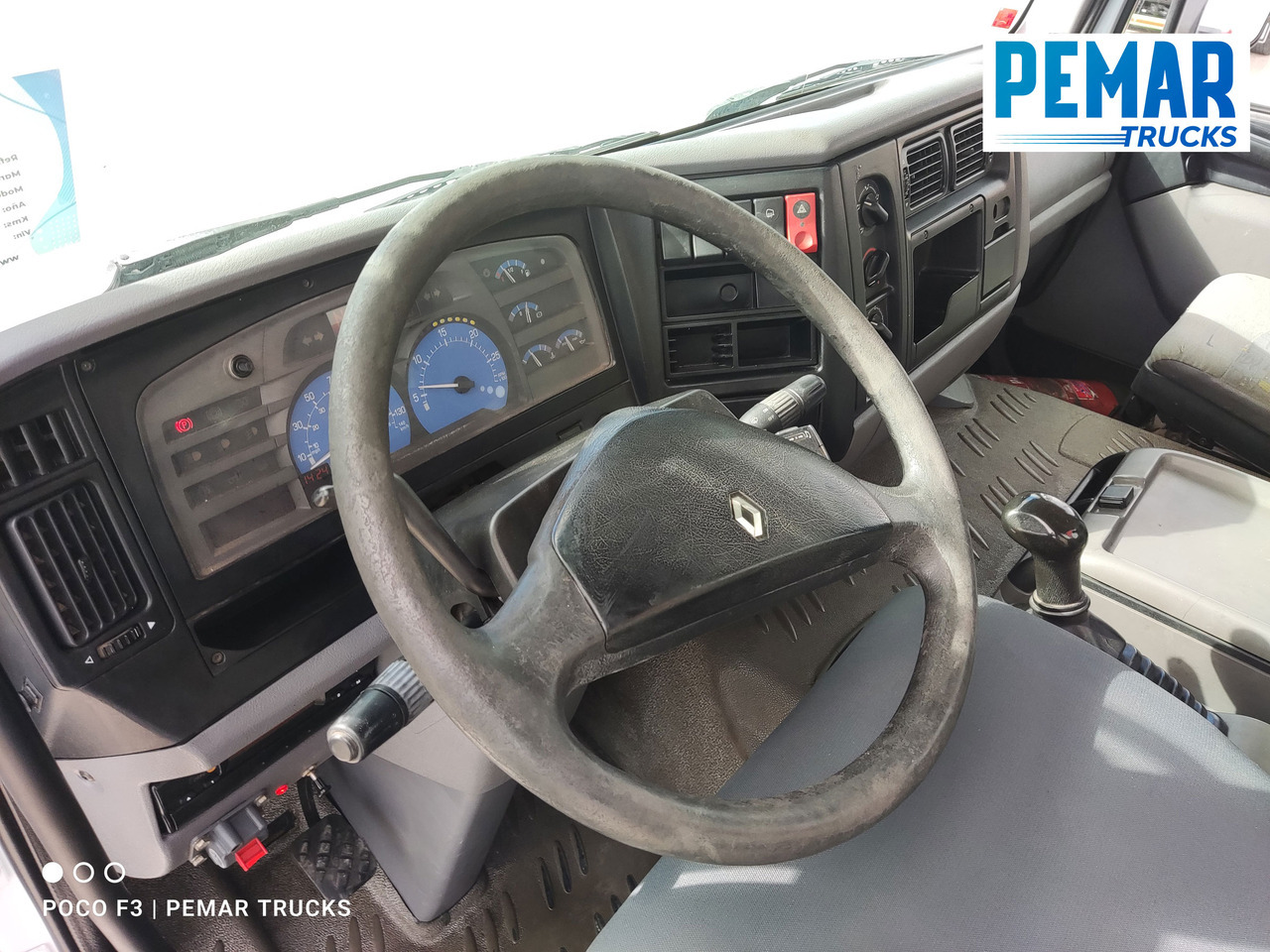 Kravas auto ar manipulatoru RENAULT PREMIUM 270 DCI GRUA CAJA FIJA: foto 32 Kravas auto ar manipulatoru RENAULT PREMIUM 270 DCI GRUA CAJA FIJA: foto 32