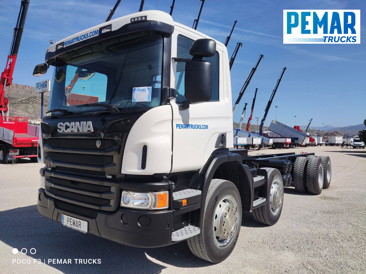 SCANIA P 410 8X4 CHASIS EURO 6 - Šasija kravas automašīna: foto 1 SCANIA P 410 8X4 CHASIS EURO 6 - Šasija kravas automašīna: foto 1