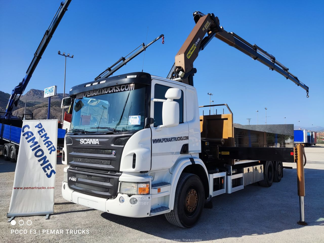 SCANIA P 420 6X2 GRUA CAJA FIJA - Konteineru vedējs/ Kravas automašīna ar noņemamā virsbūve, Kravas auto ar manipulatoru: foto 1 SCANIA P 420 6X2 GRUA CAJA FIJA - Konteineru vedējs/ Kravas automašīna ar noņemamā virsbūve, Kravas auto ar manipulatoru: foto 1