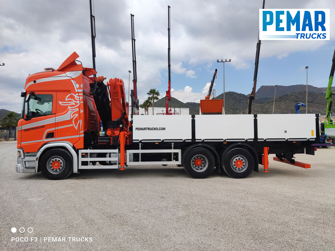 Bortu kravas automašīna/ Platforma, Kravas auto ar manipulatoru SCANIA R 540 6X2 GRUA CAJA FIJA: foto 9