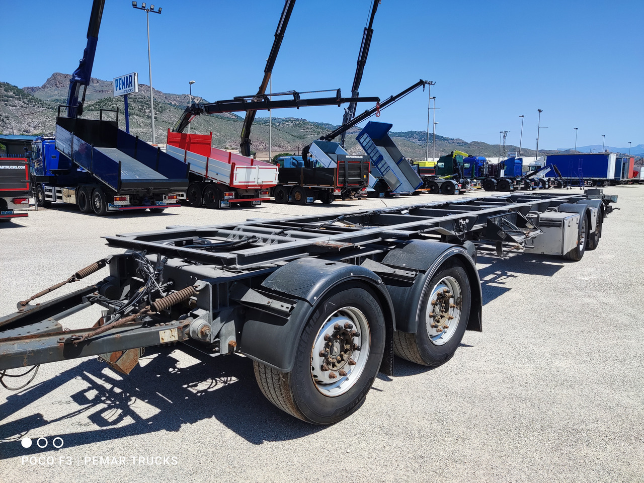 SCHMITZ CARGOBULL KO36 CHASIS MEGATRAILER 4 ejes - Piekabe šasija: foto 1 SCHMITZ CARGOBULL KO36 CHASIS MEGATRAILER 4 ejes - Piekabe šasija: foto 1