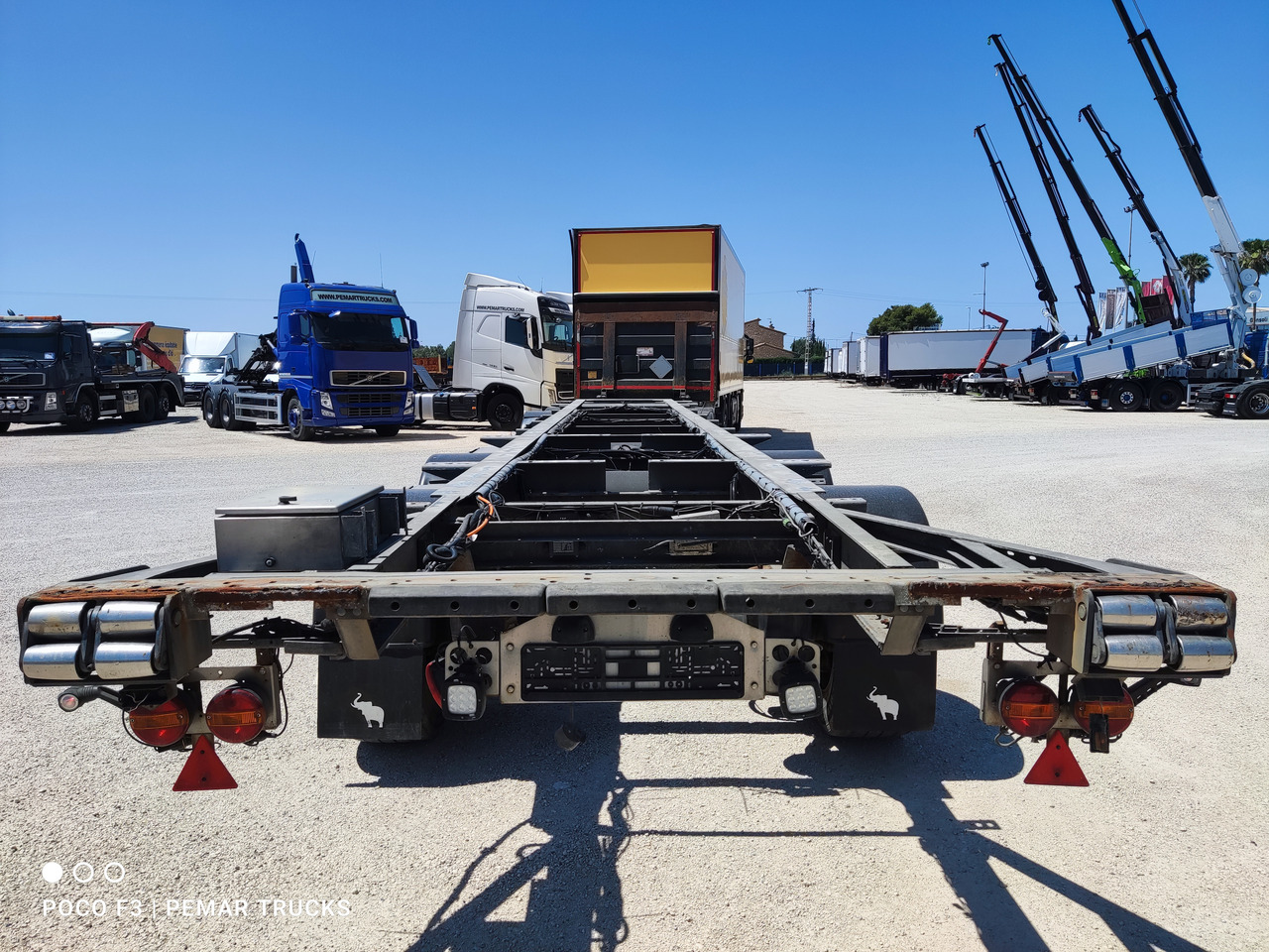 SCHMITZ CARGOBULL KO36 CHASIS MEGATRAILER 4 ejes - Piekabe šasija: foto 5 SCHMITZ CARGOBULL KO36 CHASIS MEGATRAILER 4 ejes - Piekabe šasija: foto 5