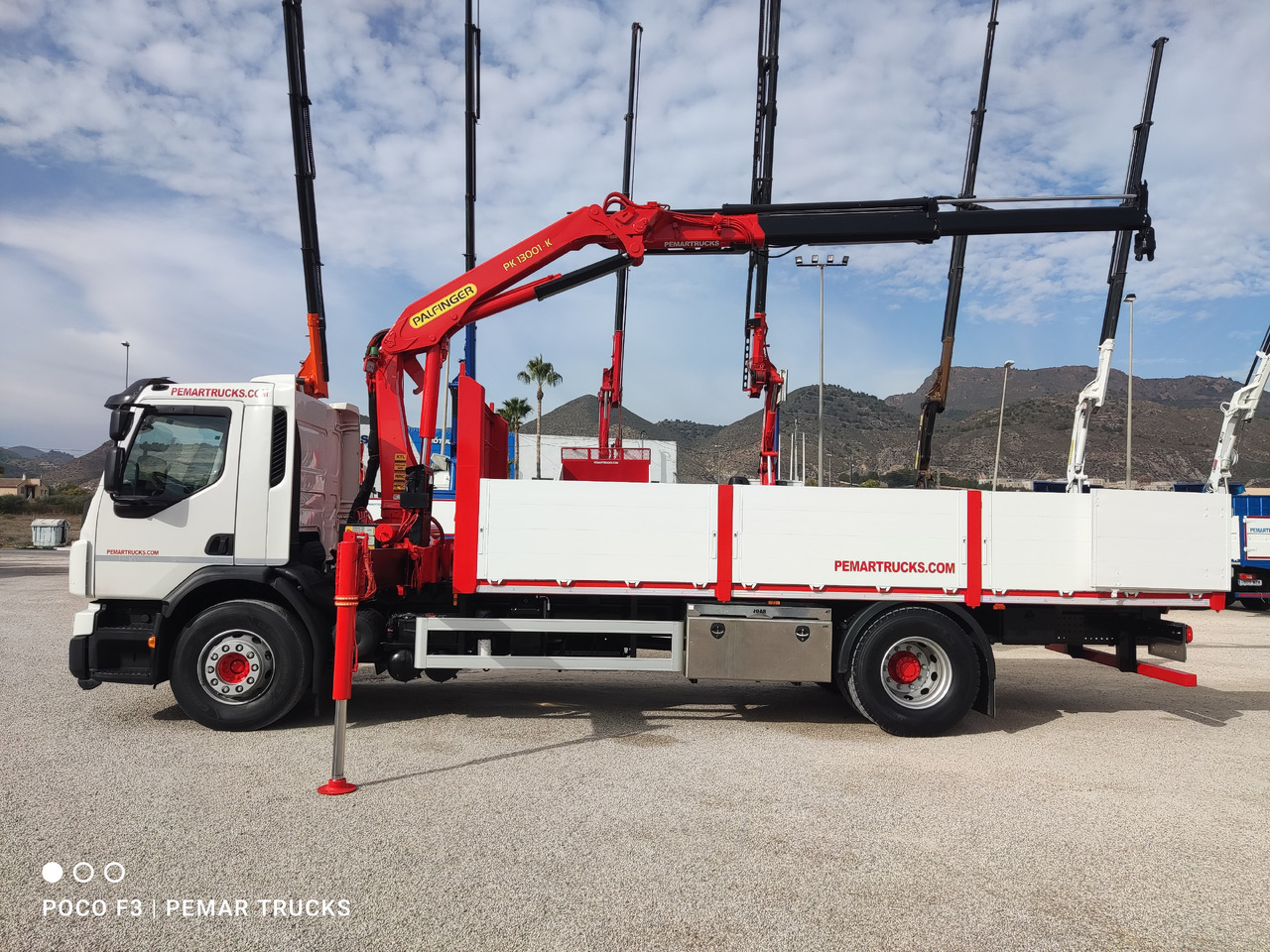 VOLVO FE 280 GRUA CAJA FIJA 18T EURO 6 - Kravas auto ar manipulatoru: foto 4 VOLVO FE 280 GRUA CAJA FIJA 18T EURO 6 - Kravas auto ar manipulatoru: foto 4