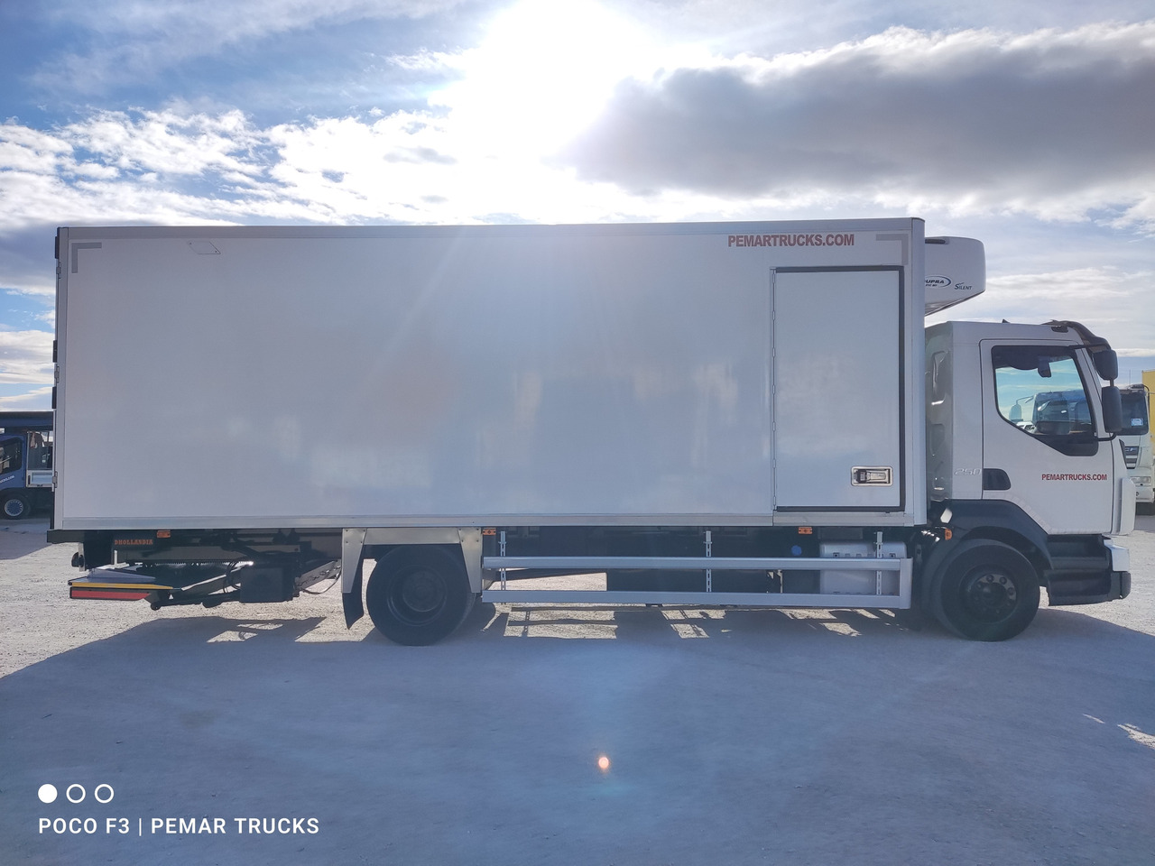 VOLVO FL 250 FRIGORIFICO 12T EURO 6 - Kravas automašīna refrižerators: foto 4 VOLVO FL 250 FRIGORIFICO 12T EURO 6 - Kravas automašīna refrižerators: foto 4