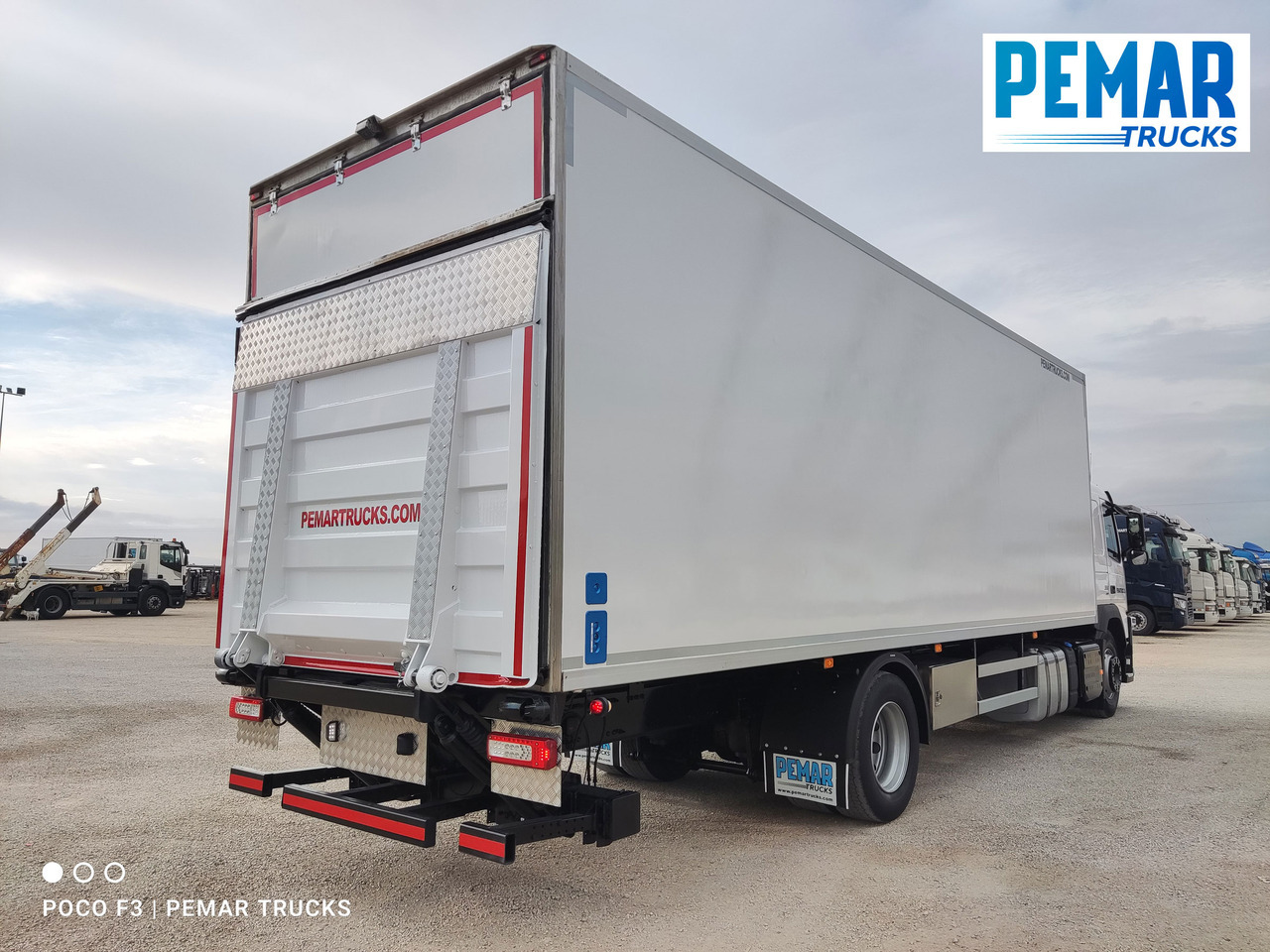 VOLVO FM 330 4X2 FRIGORIFICO 18T EURO 6 - Kravas automašīna refrižerators: foto 5 VOLVO FM 330 4X2 FRIGORIFICO 18T EURO 6 - Kravas automašīna refrižerators: foto 5