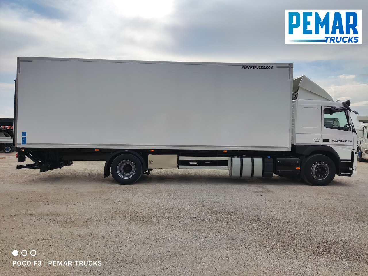 VOLVO FM 330 4X2 FRIGORIFICO 18T EURO 6 - Kravas automašīna refrižerators: foto 4 VOLVO FM 330 4X2 FRIGORIFICO 18T EURO 6 - Kravas automašīna refrižerators: foto 4