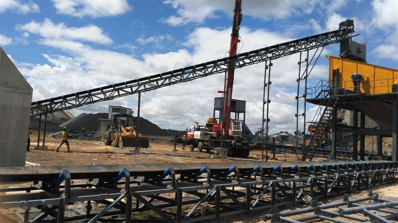 Kinglink High Reliablity Belt Conveyor B1000 | Stone Crushing Plant - Lentes konveijers: foto 4 Kinglink High Reliablity Belt Conveyor B1000 | Stone Crushing Plant - Lentes konveijers: foto 4