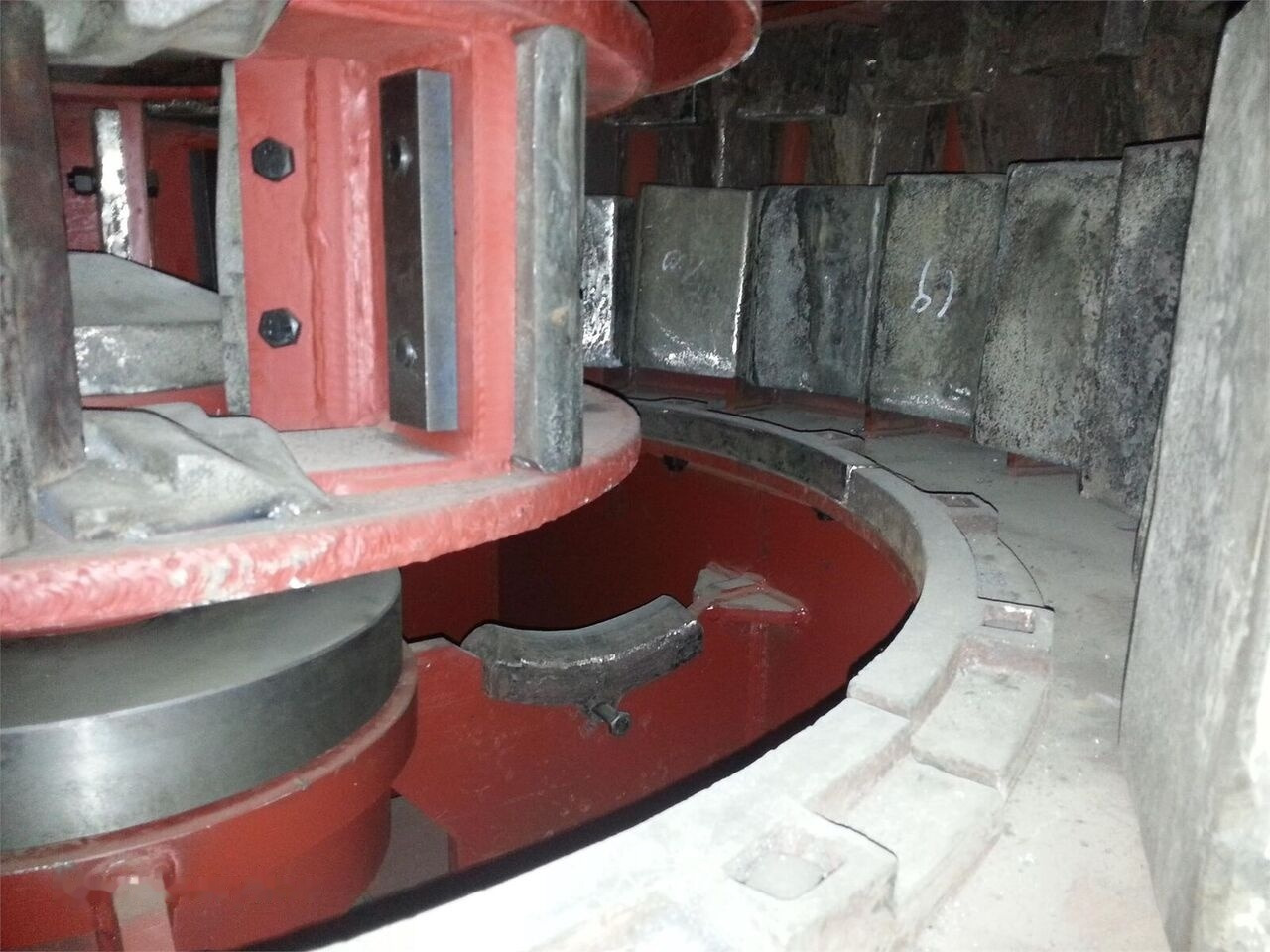 Kinglink KL12 Phosphate VSI Crusher - Trieciena drupinātājs: foto 4 Kinglink KL12 Phosphate VSI Crusher - Trieciena drupinātājs: foto 4