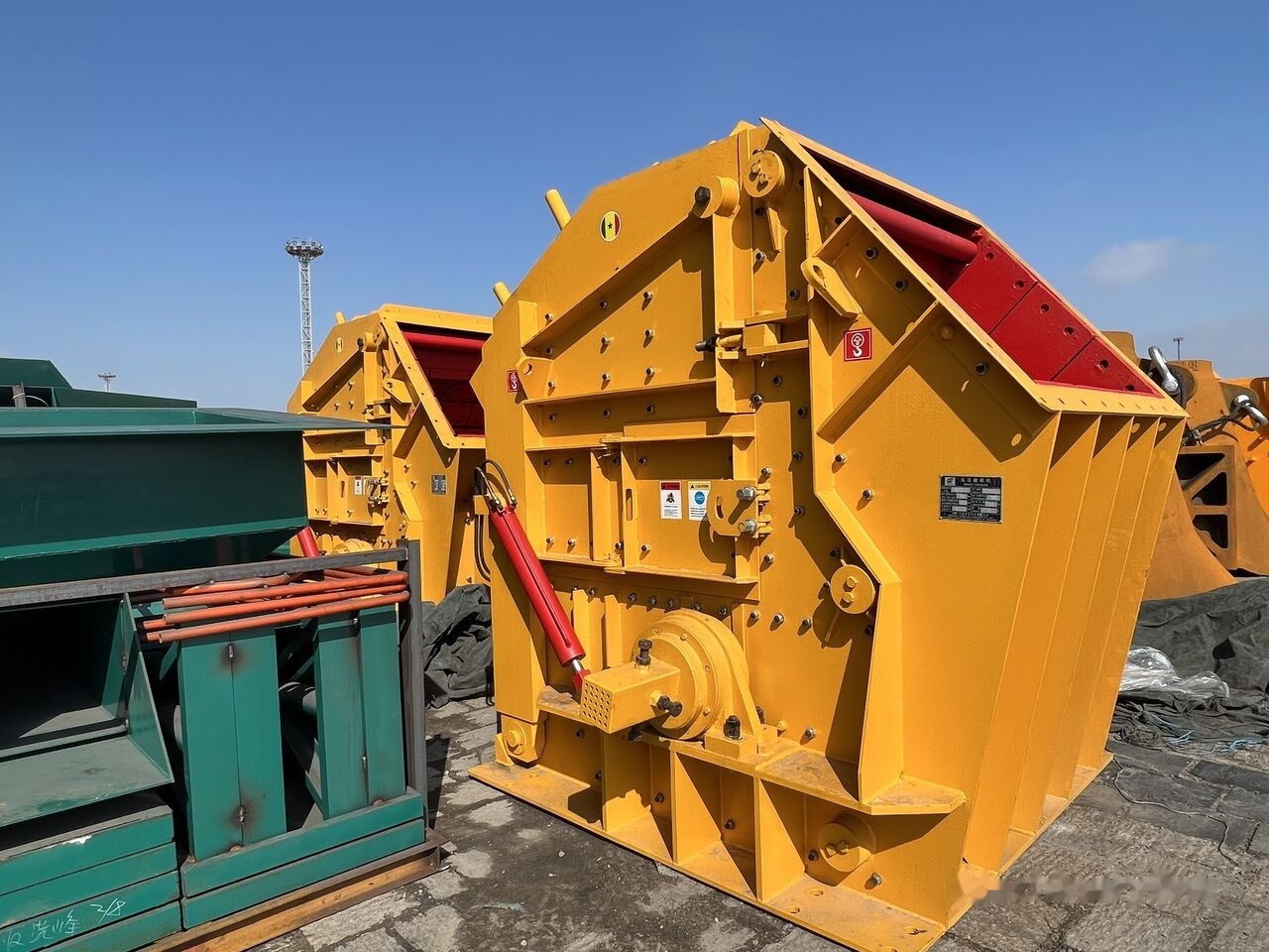 Kinglink KPF1416 Horizontal Impact Crusher | HSI Impact Crusher - Trieciena drupinātājs: foto 4 Kinglink KPF1416 Horizontal Impact Crusher | HSI Impact Crusher - Trieciena drupinātājs: foto 4