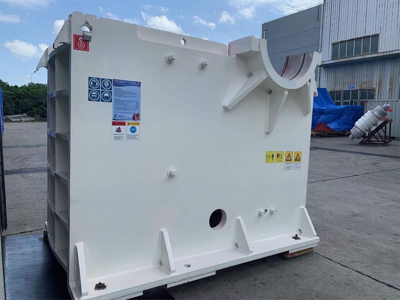 Kinglink PE3042 Primary Rock Jaw Crusher | Concrete Batching Plant - Žokļu drupinātājs: foto 2 Kinglink PE3042 Primary Rock Jaw Crusher | Concrete Batching Plant - Žokļu drupinātājs: foto 2