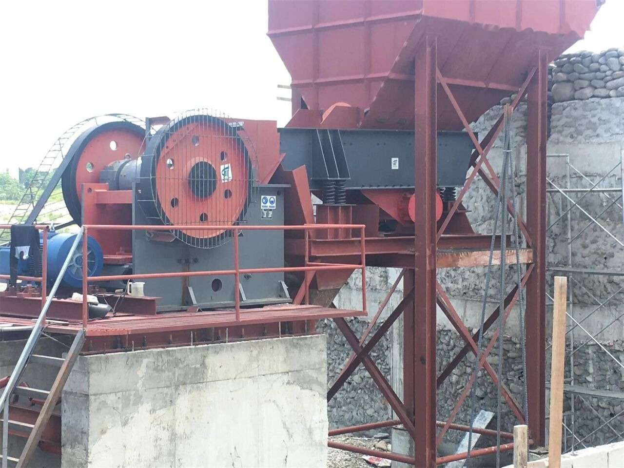 Kinglink ZSW380X96 RiverStone Aggregate vibrating grizzly feeder - Kalnrūpniecības mašīna: foto 2 Kinglink ZSW380X96 RiverStone Aggregate vibrating grizzly feeder - Kalnrūpniecības mašīna: foto 2
