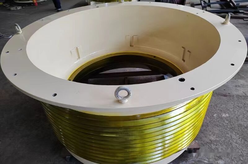 Metso HP300 Head Assembly - Konusveida drupinātājs: foto 2 Metso HP300 Head Assembly - Konusveida drupinātājs: foto 2