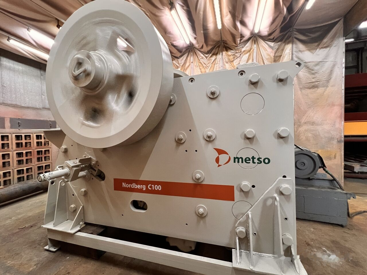Metso Nordberg C100 Jaw Crusher | Renewed - Žokļu drupinātājs: foto 3 Metso Nordberg C100 Jaw Crusher | Renewed - Žokļu drupinātājs: foto 3