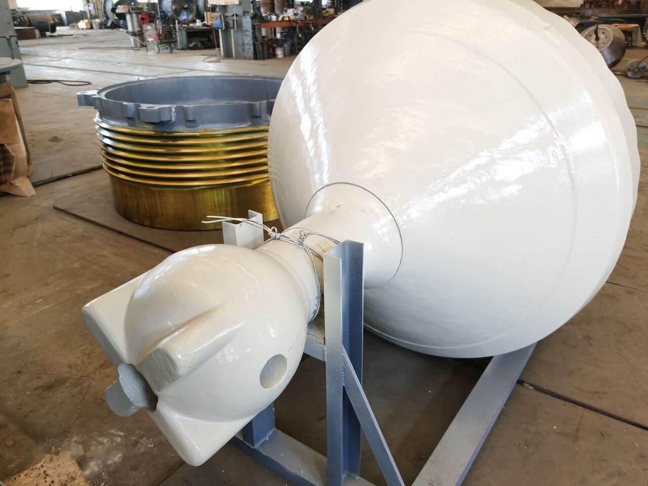 Nordberg Symons 4.25 Feet SHHD Short Head Cone Crusher - Konusveida drupinātājs: foto 3 Nordberg Symons 4.25 Feet SHHD Short Head Cone Crusher - Konusveida drupinātājs: foto 3