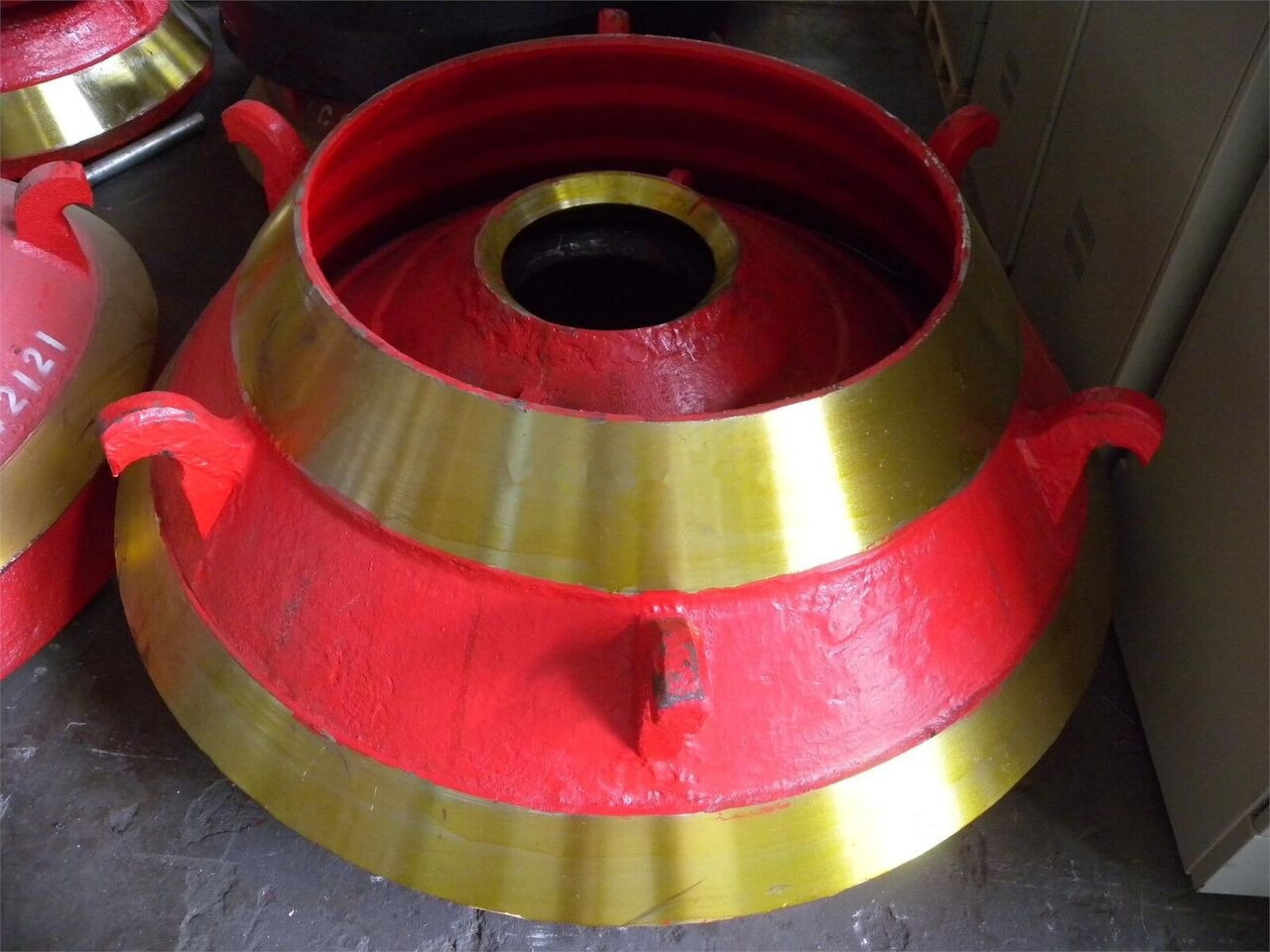 Concave and Mantle KINGLINK KLM1160 for crushing plant - Rezerves daļa: foto 1 Concave and Mantle KINGLINK KLM1160 for crushing plant - Rezerves daļa: foto 1