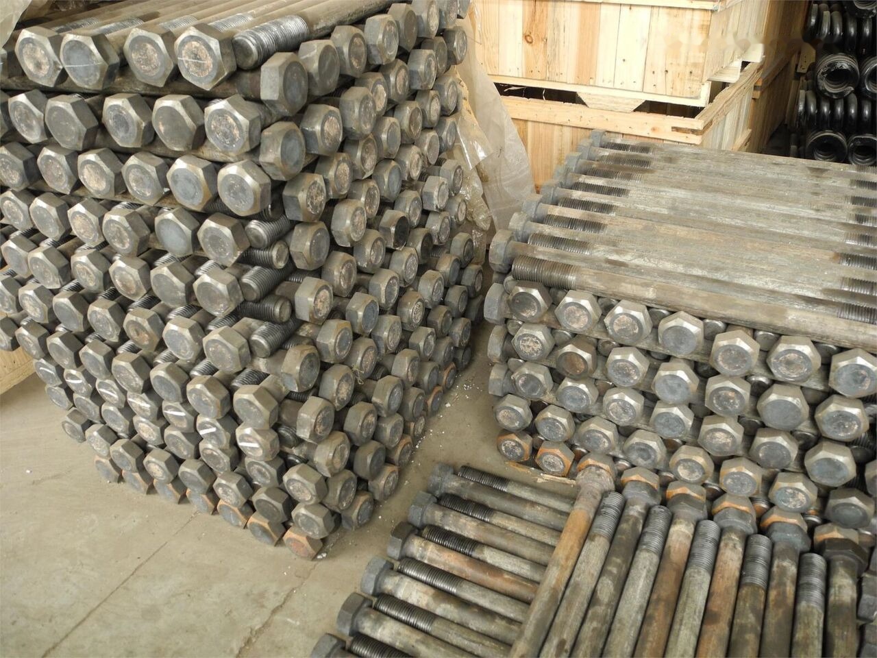 WEAR PARTS for KINGLINK SYMONS CONE CRUSHER crushing plant - Rezerves daļa: foto 1 WEAR PARTS for KINGLINK SYMONS CONE CRUSHER crushing plant - Rezerves daļa: foto 1