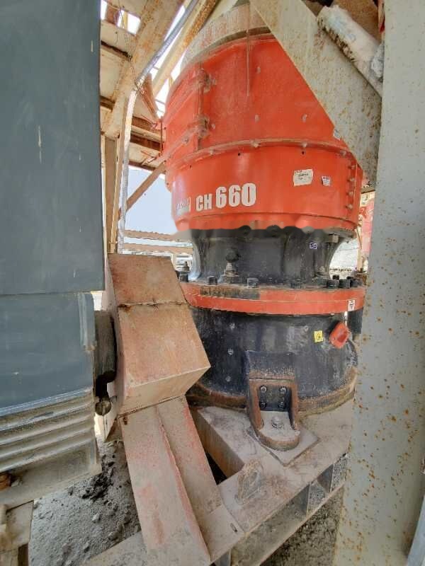 Sandvik CH660 Cone Crusher - Konusveida drupinātājs: foto 2 Sandvik CH660 Cone Crusher - Konusveida drupinātājs: foto 2