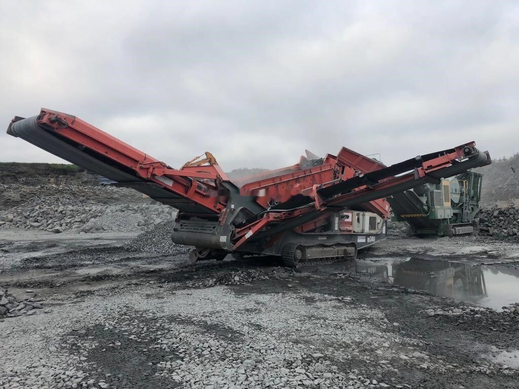 Sandvik QE340 - Sijātājs: foto 1 Sandvik QE340 - Sijātājs: foto 1