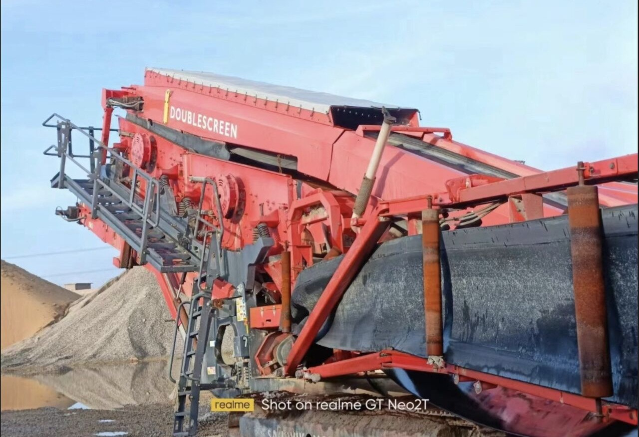 Sandvik QJ341,QH441,QA451 - Žokļu drupinātājs: foto 1 Sandvik QJ341,QH441,QA451 - Žokļu drupinātājs: foto 1