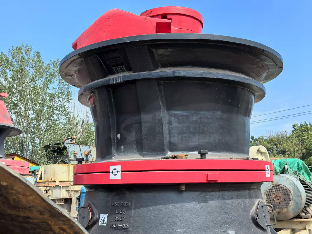 Sandvik Used CS440 Cone Crusher - Konusveida drupinātājs: foto 2 Sandvik Used CS440 Cone Crusher - Konusveida drupinātājs: foto 2