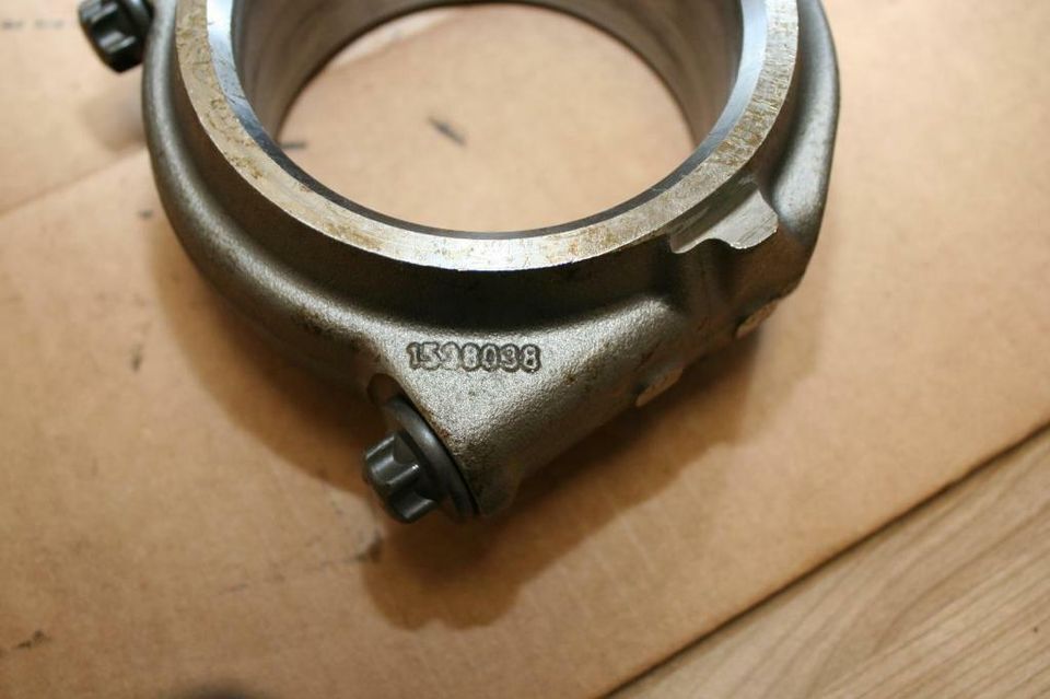 Pleuel für Scania DC 9, DC 11, DC 12, 1538038 - Klanis: foto 2 Pleuel für Scania DC 9, DC 11, DC 12, 1538038 - Klanis: foto 2