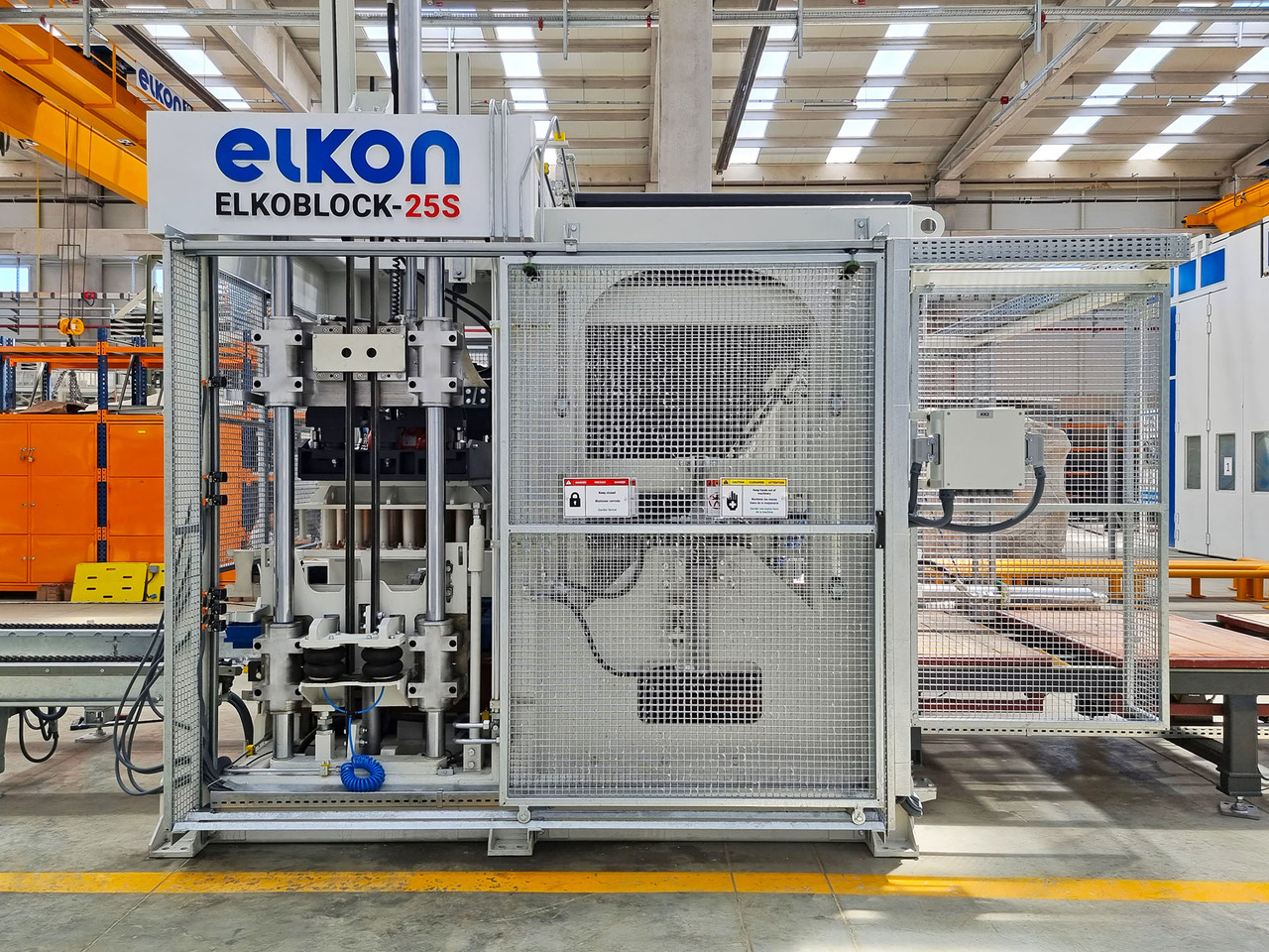 ELKON Elkoblock-25 Block Making Machine - Vibropress: foto 1 ELKON Elkoblock-25 Block Making Machine - Vibropress: foto 1