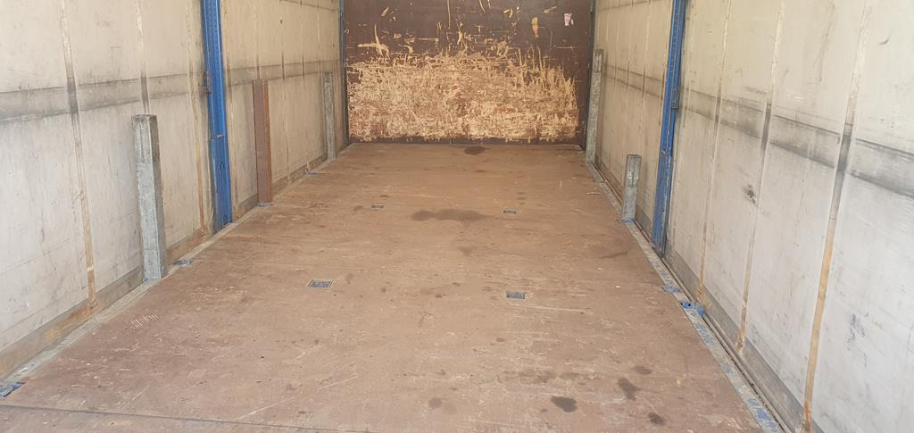 7.20m LENGTH X 2.15m HEIGHT X 2.45m WIDTH - Kravas kaste ar tentu: foto 5 7.20m LENGTH X 2.15m HEIGHT X 2.45m WIDTH - Kravas kaste ar tentu: foto 5