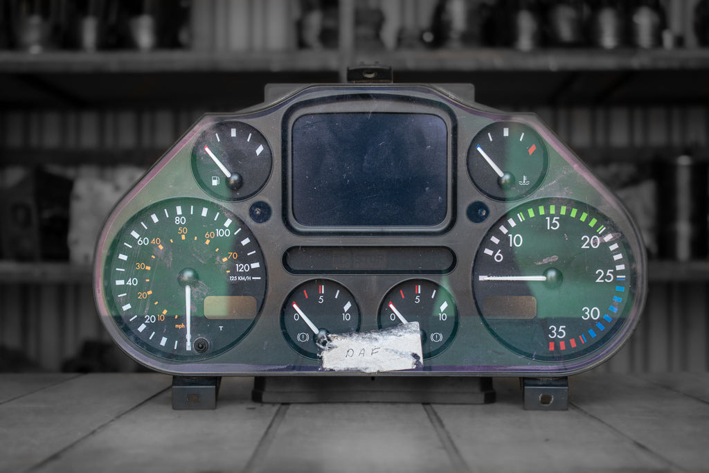 DAF LF45 - Mērinstrumentu panelis - Kravas automašīna: foto 1 DAF LF45 - Mērinstrumentu panelis - Kravas automašīna: foto 1