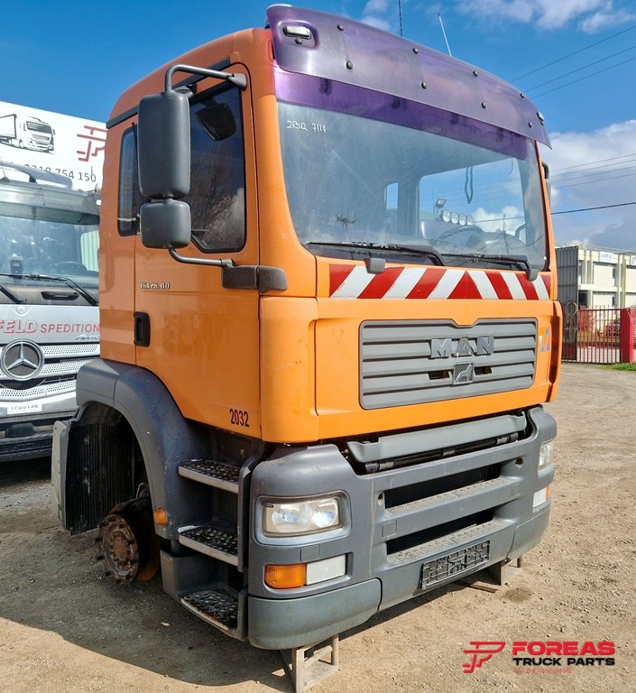 MAN TGA - Kabīne: foto 1 MAN TGA - Kabīne: foto 1