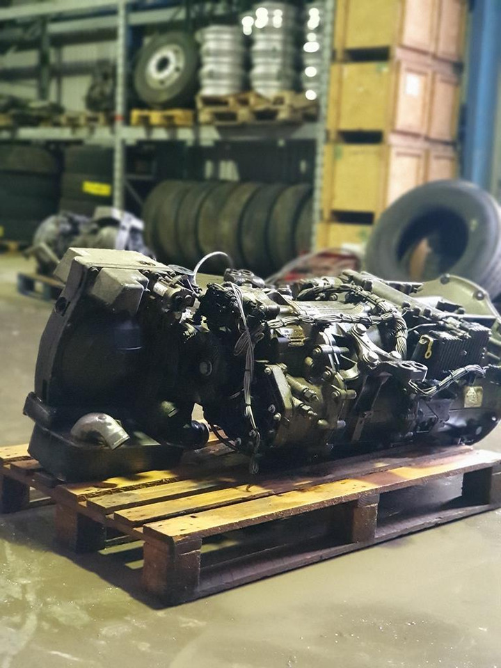 MERCEDES ACTROS MP II G 211 - 12 ΜΕ INTARDER VOITH, ΗΛΕΚΤΡΟΝΙΚΟ ΛΕΒΙΕ - Pārnesumkārba - Kravas automašīna: foto 3 MERCEDES ACTROS MP II G 211 - 12 ΜΕ INTARDER VOITH, ΗΛΕΚΤΡΟΝΙΚΟ ΛΕΒΙΕ - Pārnesumkārba - Kravas automašīna: foto 3