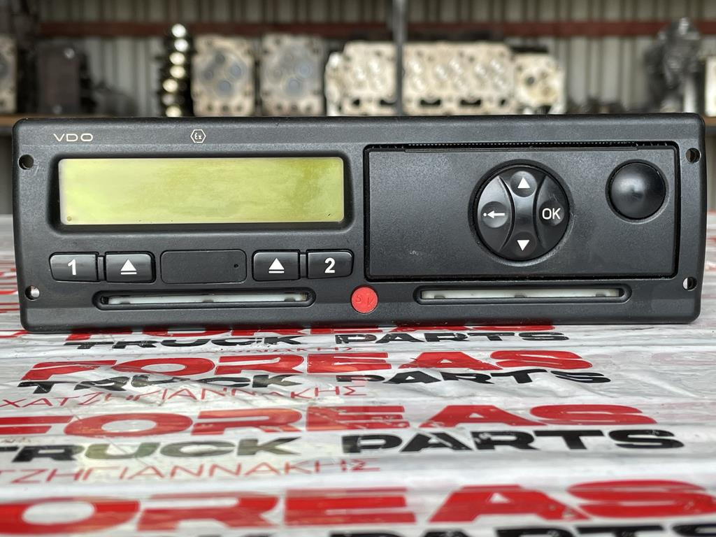 MERCEDES-BENZ Α 001 446 38 33 - Tahogrāfs - Kravas automašīna: foto 1 MERCEDES-BENZ Α 001 446 38 33 - Tahogrāfs - Kravas automašīna: foto 1