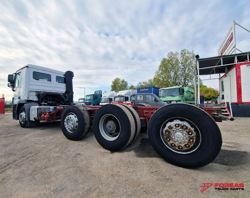 MERCEDES-BENZ ACTROS 3241 8x2 EURO 5 INTARDER - Šasija kravas automašīna: foto 5 MERCEDES-BENZ ACTROS 3241 8x2 EURO 5 INTARDER - Šasija kravas automašīna: foto 5