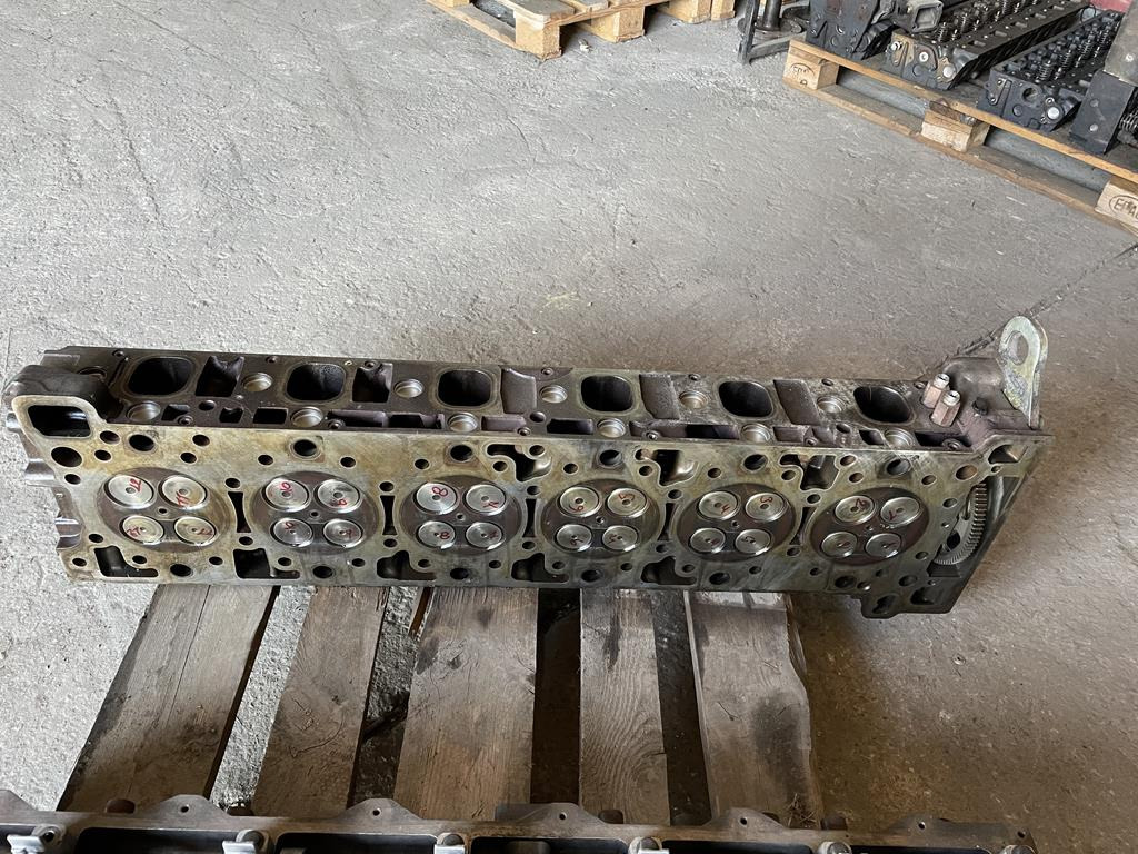 MERCEDES-BENZ ACTROS 471 - Motora galva - Kravas automašīna: foto 1 MERCEDES-BENZ ACTROS 471 - Motora galva - Kravas automašīna: foto 1