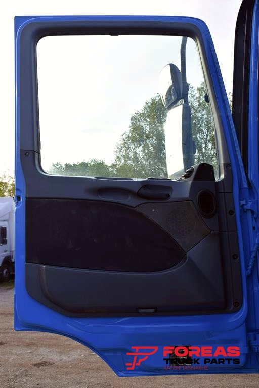 MERCEDES-BENZ ACTROS MP2 MEDIUM - Kabīne - Kravas automašīna: foto 5 MERCEDES-BENZ ACTROS MP2 MEDIUM - Kabīne - Kravas automašīna: foto 5