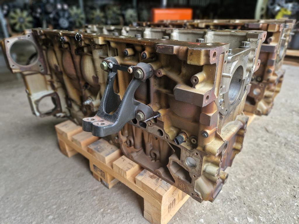 Cilindru bloks - Kravas automašīna MERCEDES-BENZ ACTROS MP4 OM 470LA.6-2: foto 8