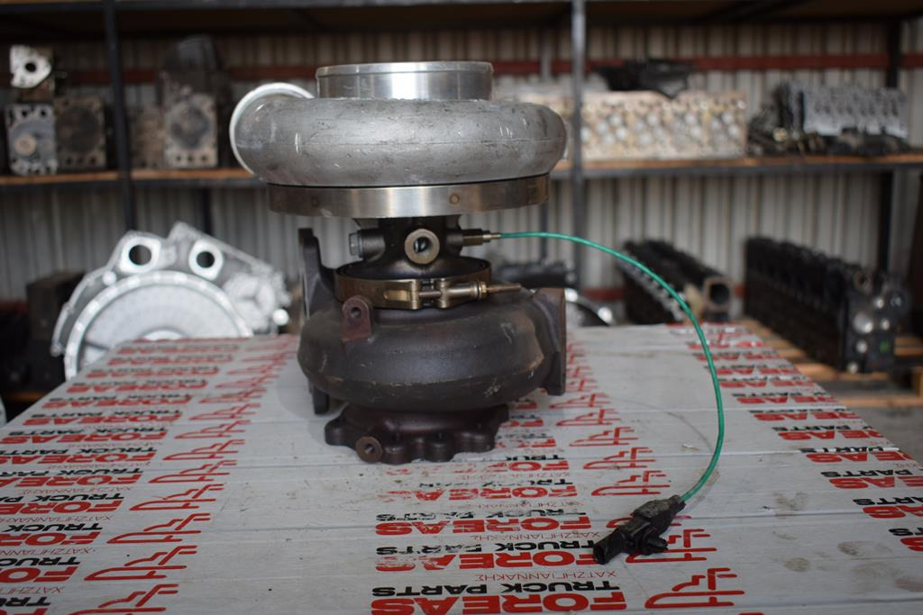 MERCEDES-BENZ ACTROS OM 471 EURO 6 - Turbīna - Kravas automašīna: foto 1 MERCEDES-BENZ ACTROS OM 471 EURO 6 - Turbīna - Kravas automašīna: foto 1