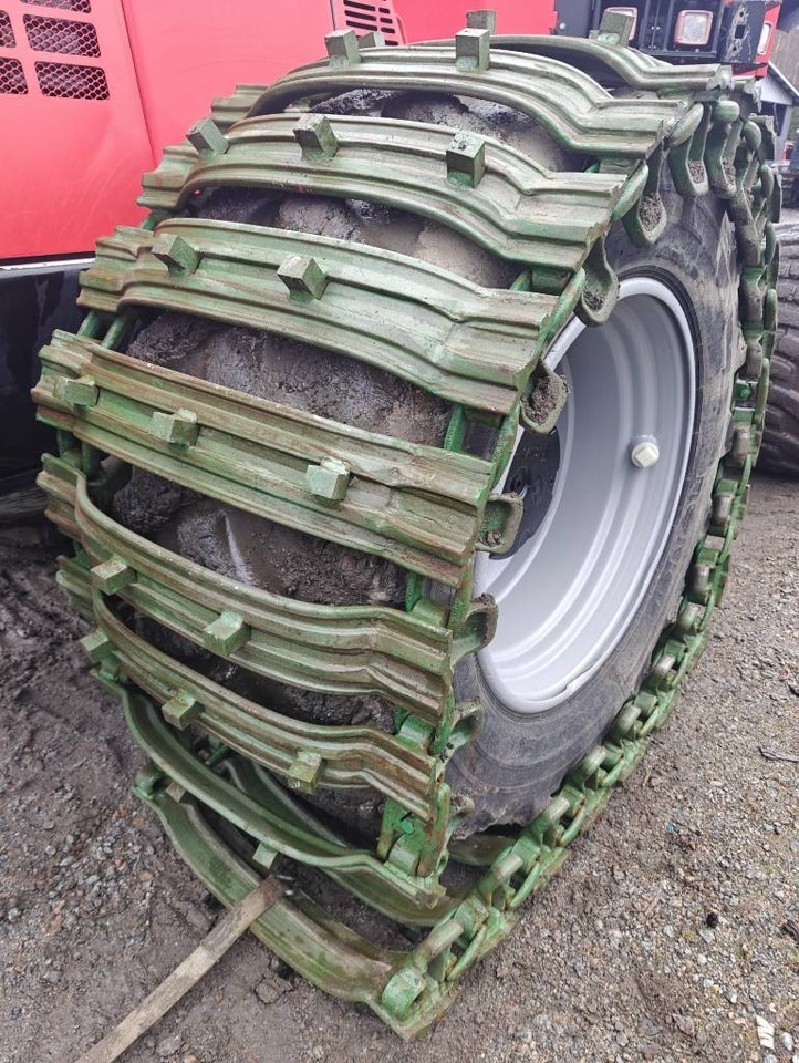 Clark TXSG Wheel tracks 710-34" - Kāpurķēdes - Meža tehnika: foto 3 Clark TXSG Wheel tracks 710-34" - Kāpurķēdes - Meža tehnika: foto 3