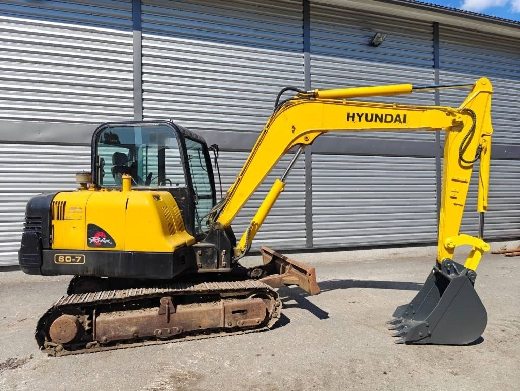 Hyundai R 60-7 - Mini-ekskavators: foto 5 Hyundai R 60-7 - Mini-ekskavators: foto 5