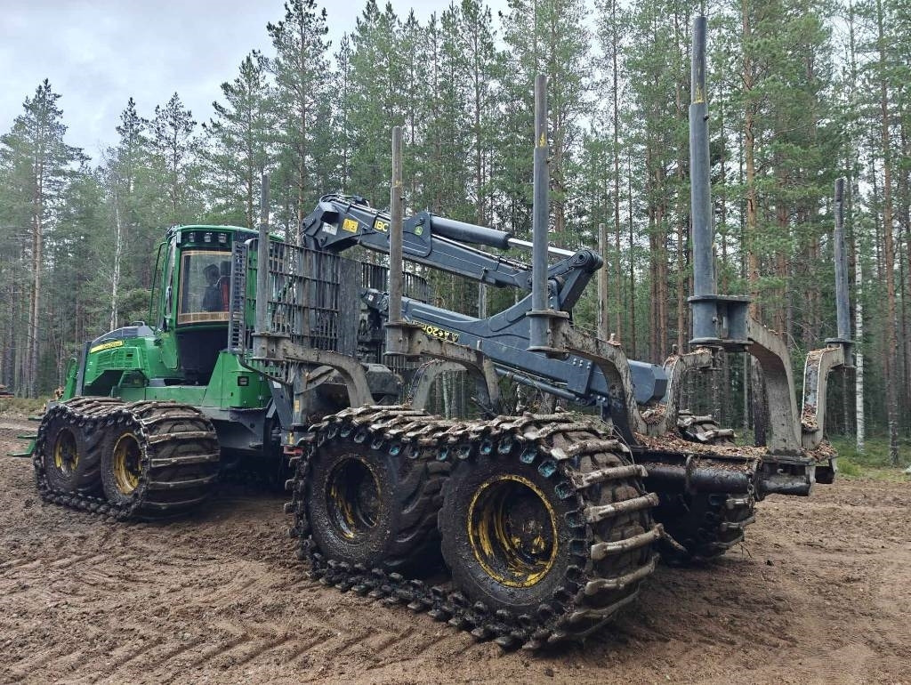 John Deere 1510 G - Forvarders: foto 3 John Deere 1510 G - Forvarders: foto 3