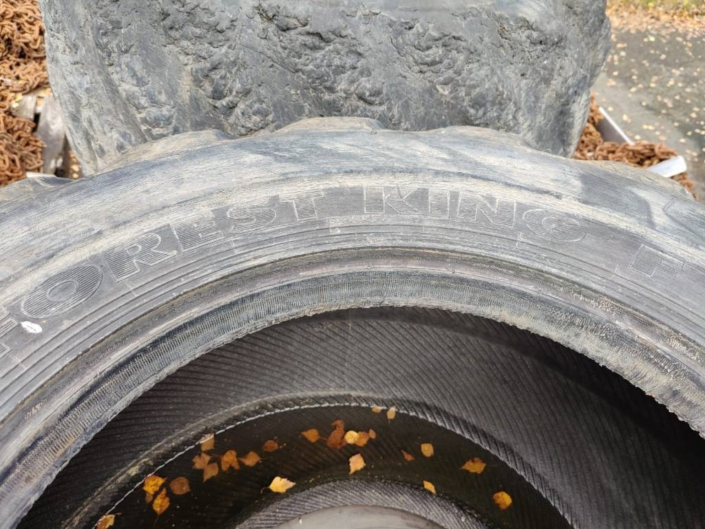 Nokian 800/40-26,5 - Riepa - Meža tehnika: foto 4 Nokian 800/40-26,5 - Riepa - Meža tehnika: foto 4