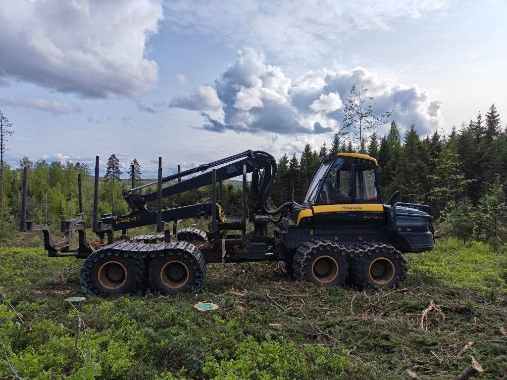 Ponsse Buffalo 8W - Forvarders: foto 4 Ponsse Buffalo 8W - Forvarders: foto 4