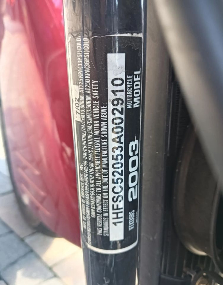 Honda VTX - Motocikls: foto 4 Honda VTX - Motocikls: foto 4