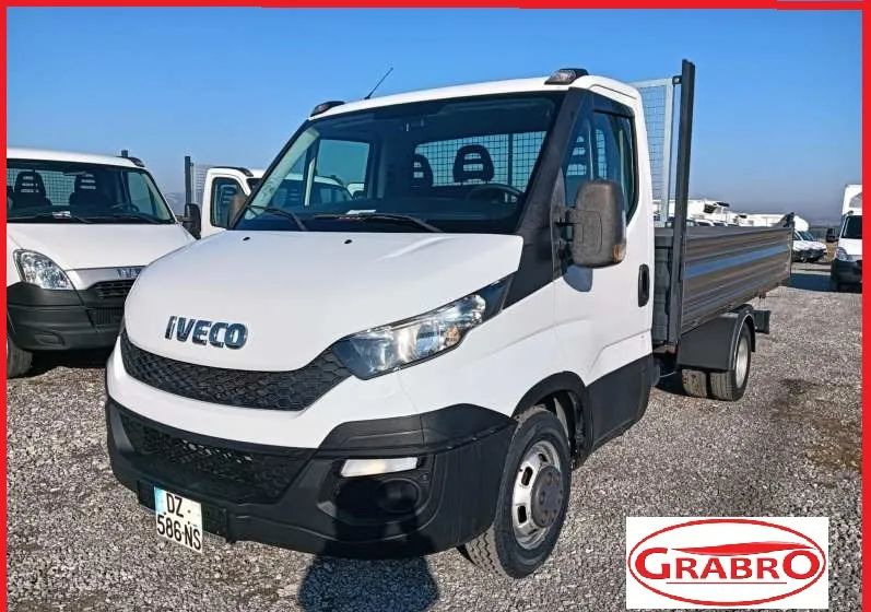 Iveco 35C13, 35C12, 35C14, 35C15 - Komercauto pašizgāzējs: foto 3 Iveco 35C13, 35C12, 35C14, 35C15 - Komercauto pašizgāzējs: foto 3