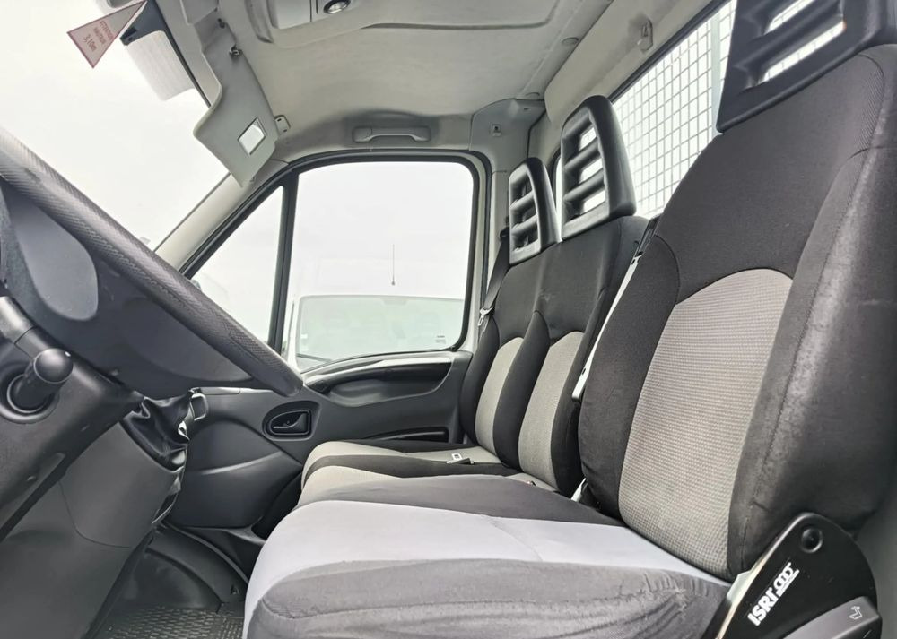 Iveco 35C13, 35C12, 35C15 līzingu Iveco 35C13, 35C12, 35C15: foto 10