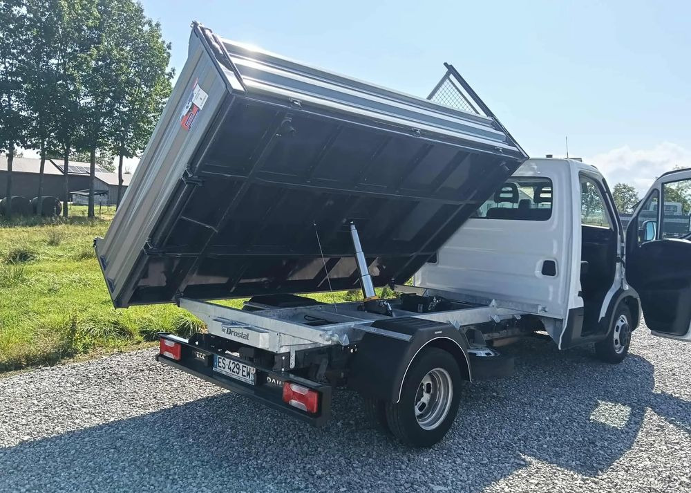 Iveco DAILY 35C14, 35C13, 35C12 - Komercauto pašizgāzējs: foto 3 Iveco DAILY 35C14, 35C13, 35C12 - Komercauto pašizgāzējs: foto 3