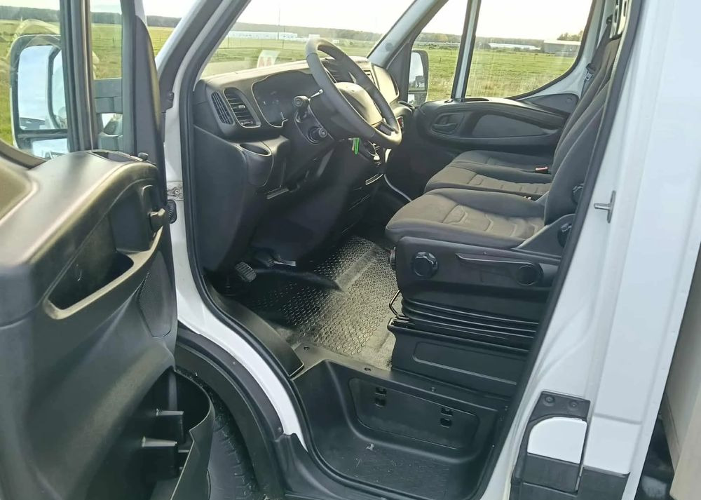 Komercauto refrižerators Iveco DAILY 35C15,35C14,35C13,35C12: foto 15